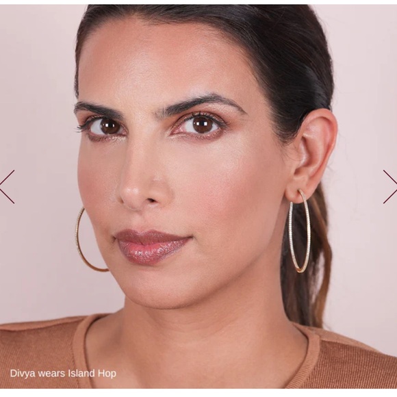 HP🥳 WANDER BEAUTY
SUNKISSED GETAWAY - EYE & FACE PALETTE
NEW - Picture 4 of 14